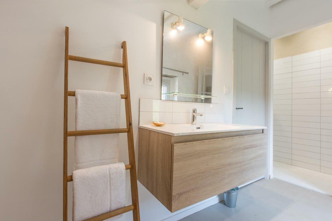 Joangi Hotel Uhart-Cize Ngoại thất bức ảnh